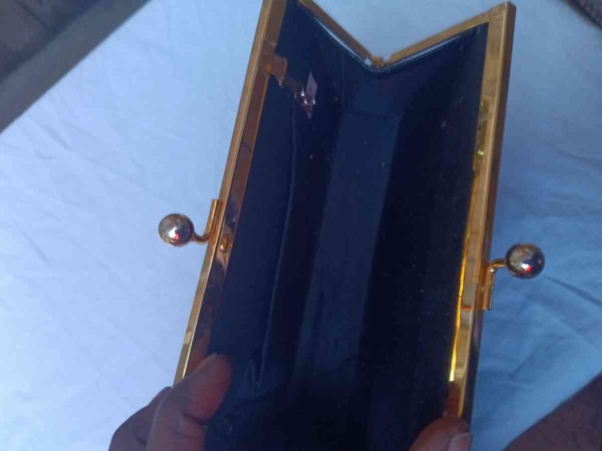 leather purse  retro - Winter Park, Florida - FleaMarketBay