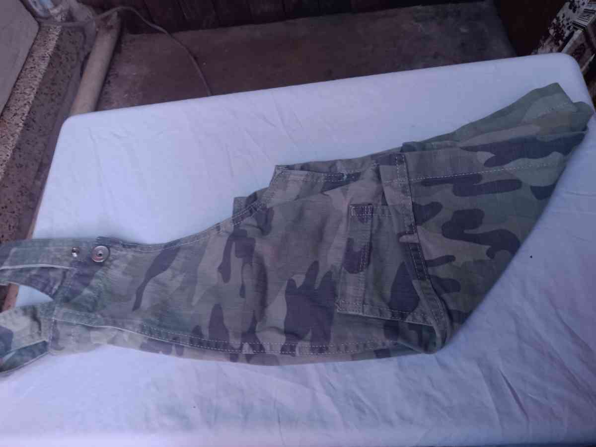 little girls camo dress like new - Winter Park, Florida - FleaMarketBay