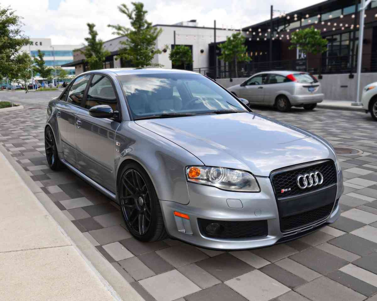 AUDI RS 4 2007