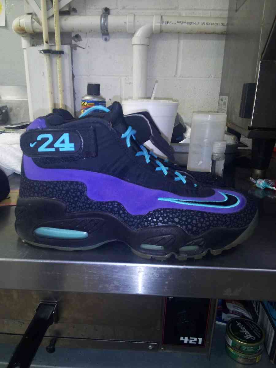Nike Air Griffey max 1 purple Venom - Lexington, Kentucky - FleaMarketBay