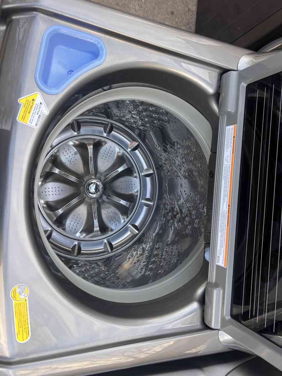 Washer And Electric Dryer - Houston, Texas