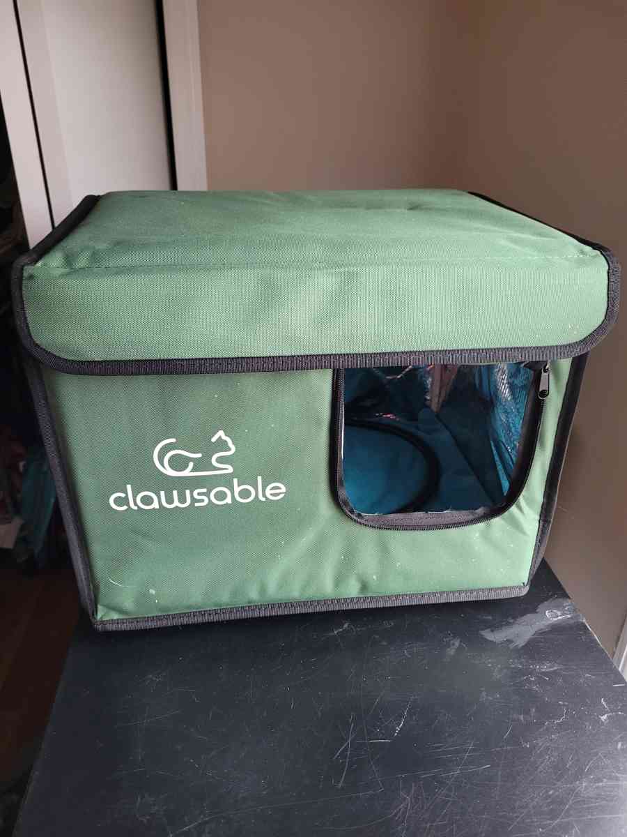 heated cat house - Waynesville, Ohio - FleaMarketBay