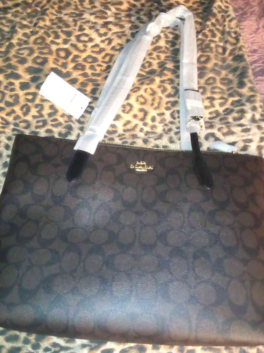 coach bag - Morgantown, West Virginia - FleaMarketBay