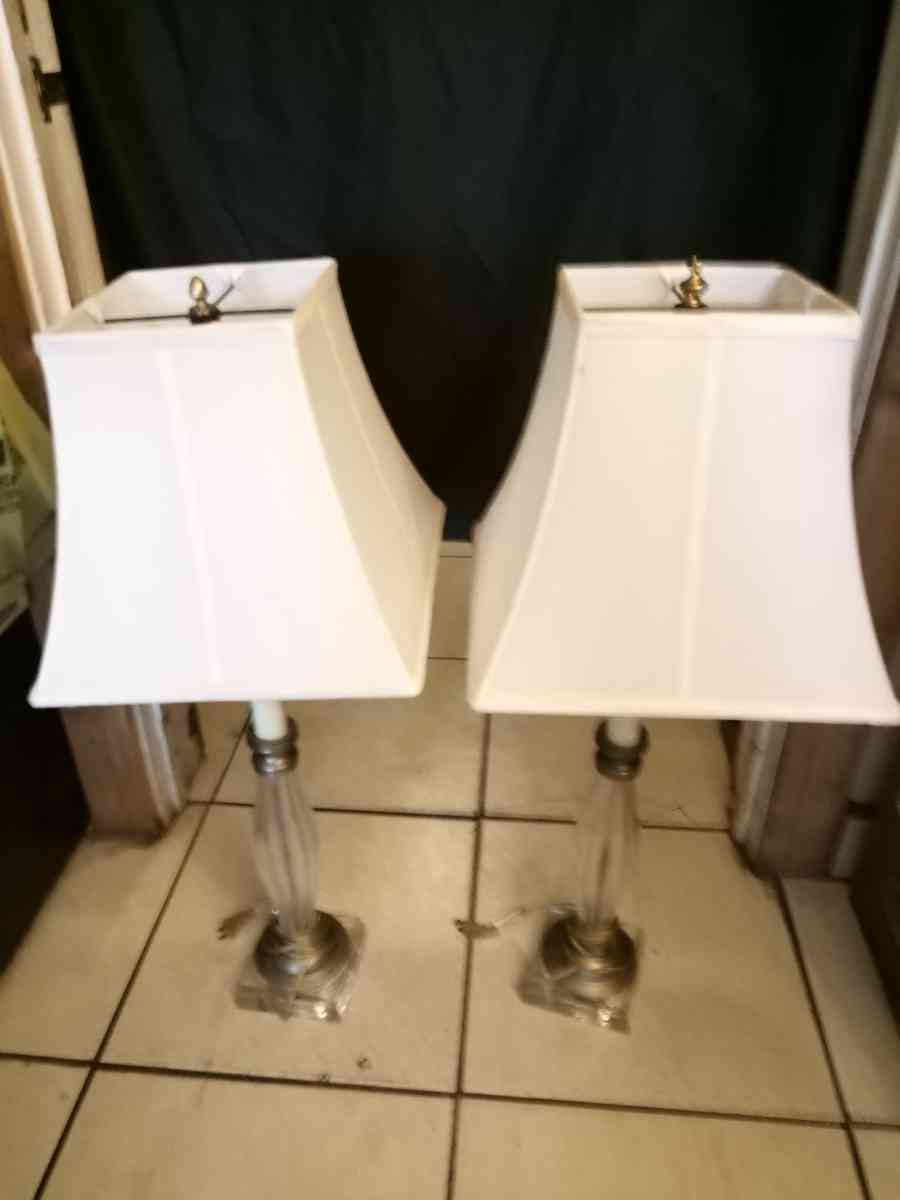 Vintage 31 Crystal  Brass Table Lamp - Zellwood, Florida