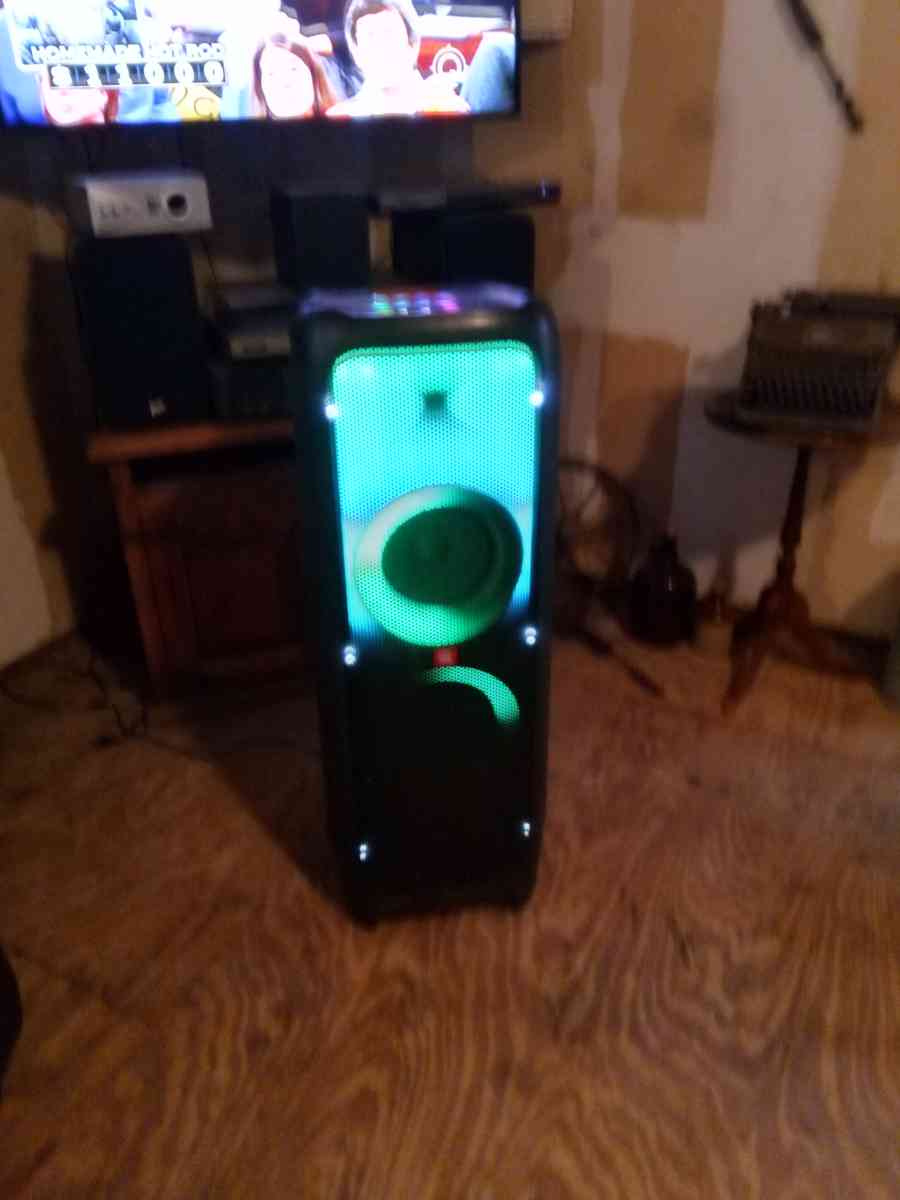 JBL party box 1000 - San Antonio, Texas - FleaMarketBay