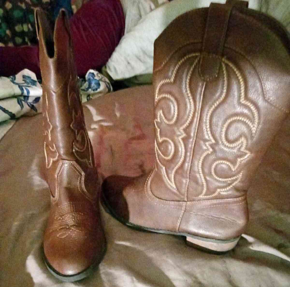 SIZE 4 - Cleveland, Tennessee