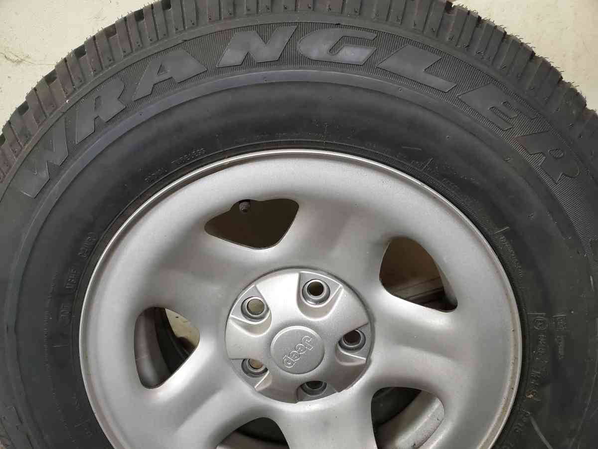 Jeep Wheel With New Goodyear Wrangler 21575 R15 Tire - Rock Island, Tennessee - FleaMarketBay