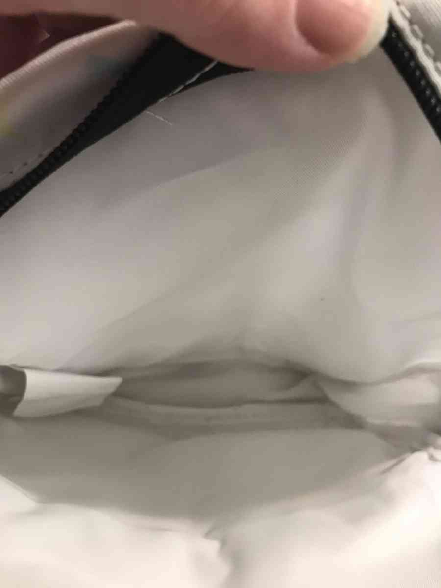 purse backpacks - Mc Lean, Virginia - FleaMarketBay