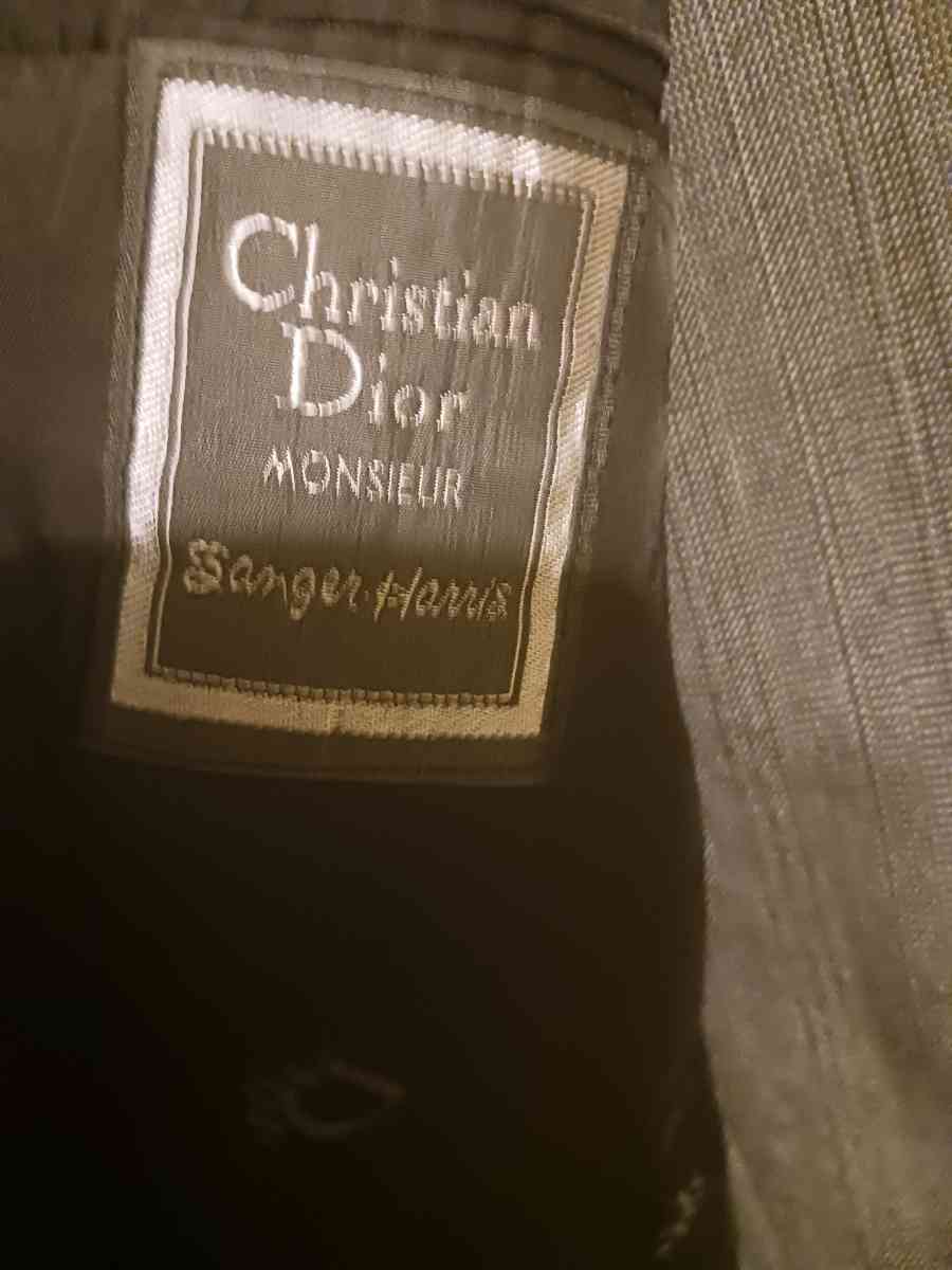 Christian Dior Suit - Russell, Arkansas - FleaMarketBay