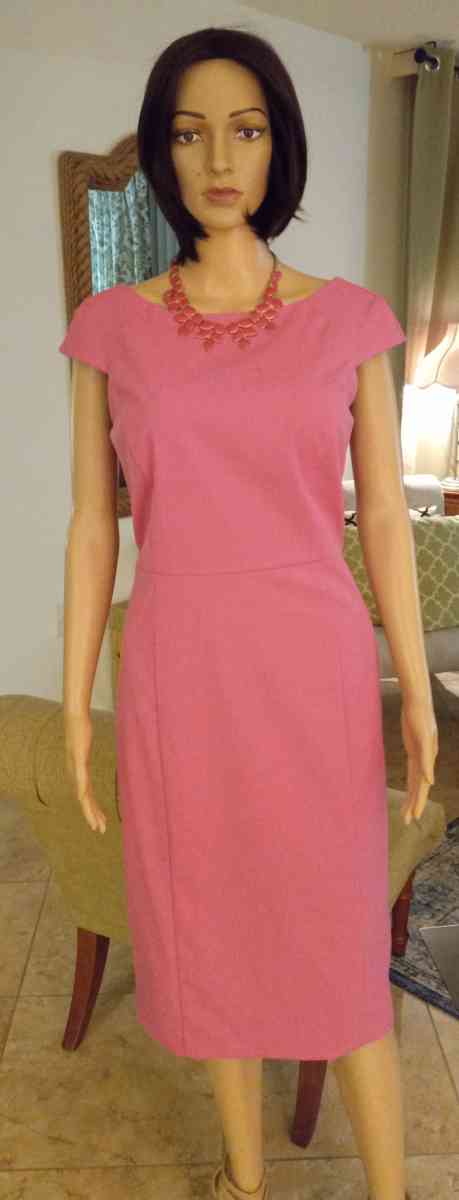 dresses - West Palm Beach, Florida - FleaMarketBay