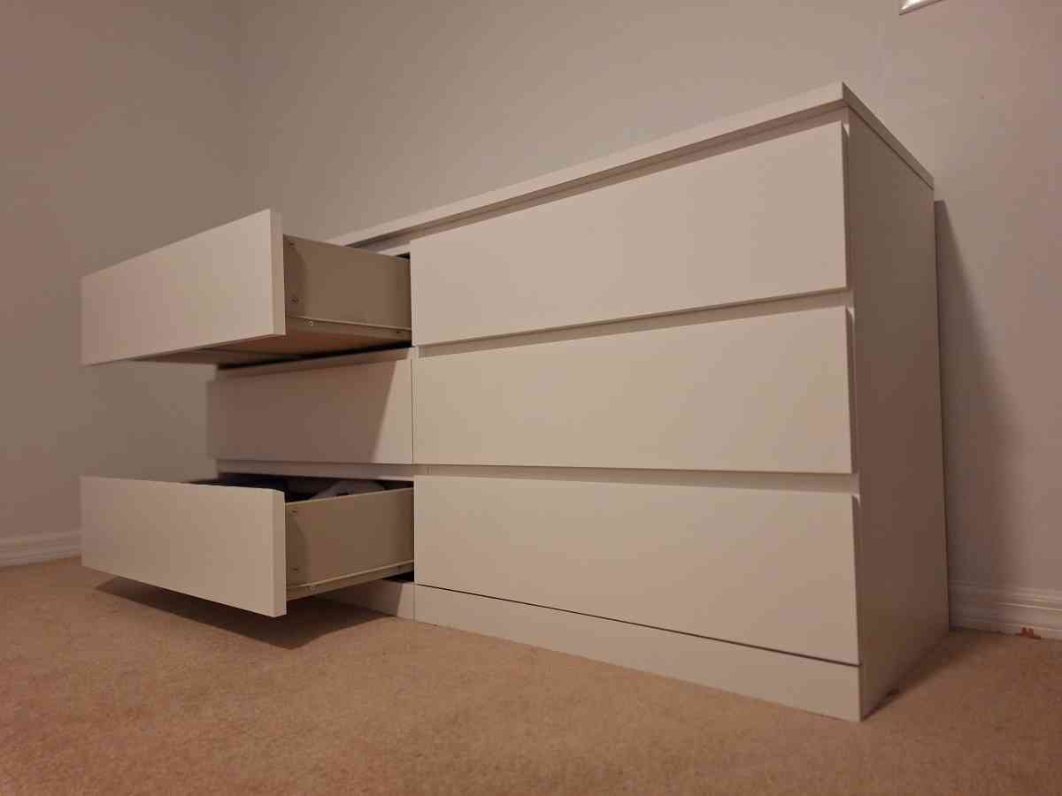 Dresser White 6 drawers - Lakeland, Florida - FleaMarketBay