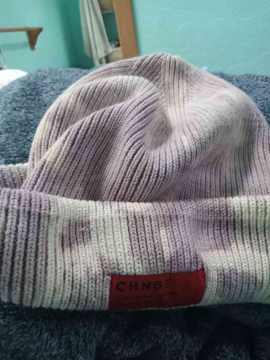 hat silk from a different exchange - Mendocino, California