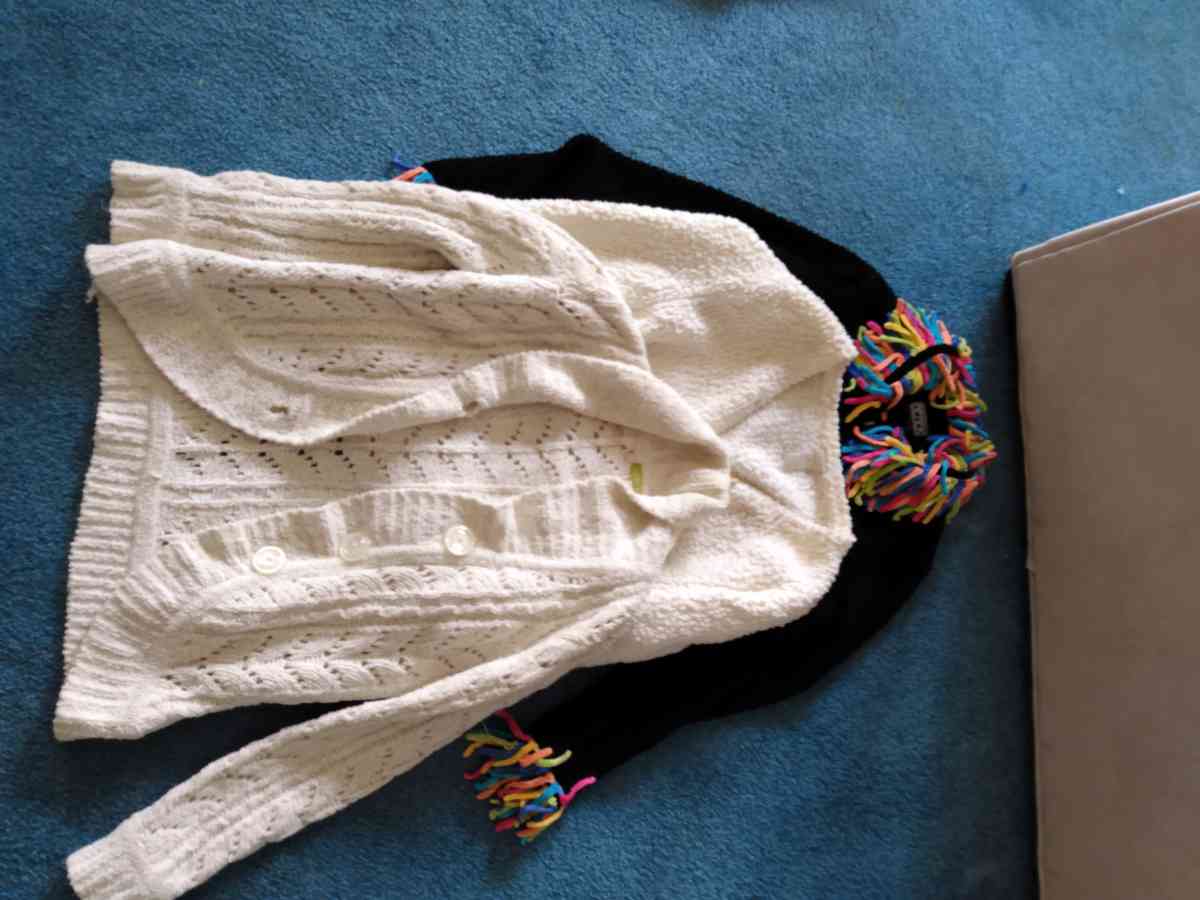 Womens sweaters sizes XS to small