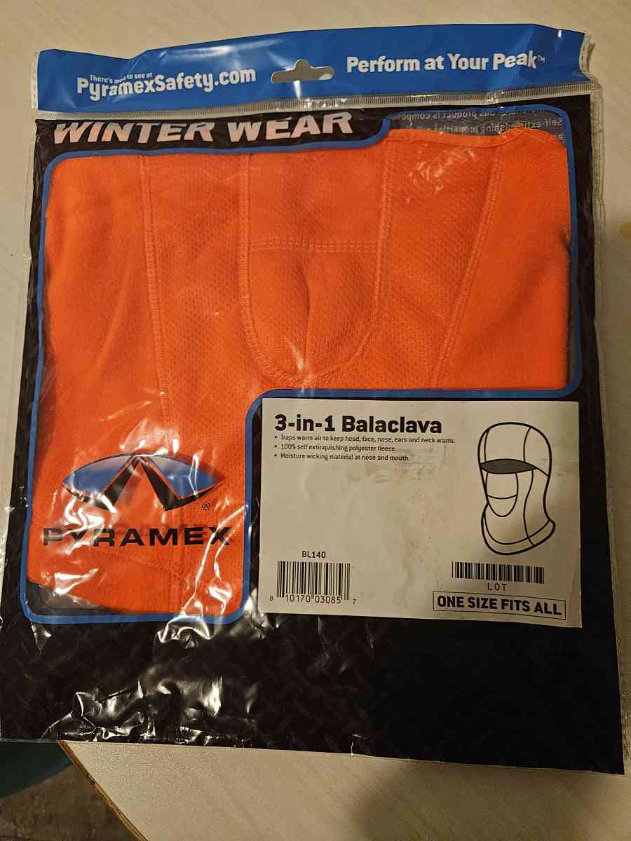 winter wear - Alicia, Arkansas - FleaMarketBay