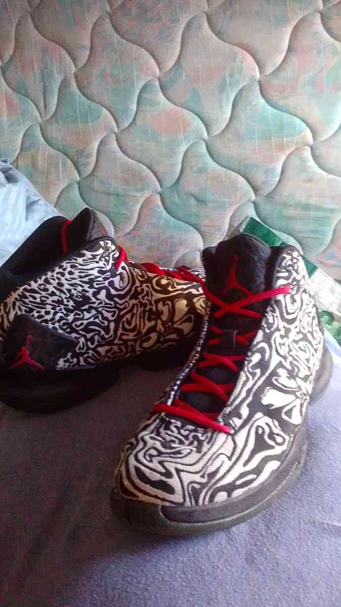 size 10 jordans - Baltimore, Maryland - FleaMarketBay