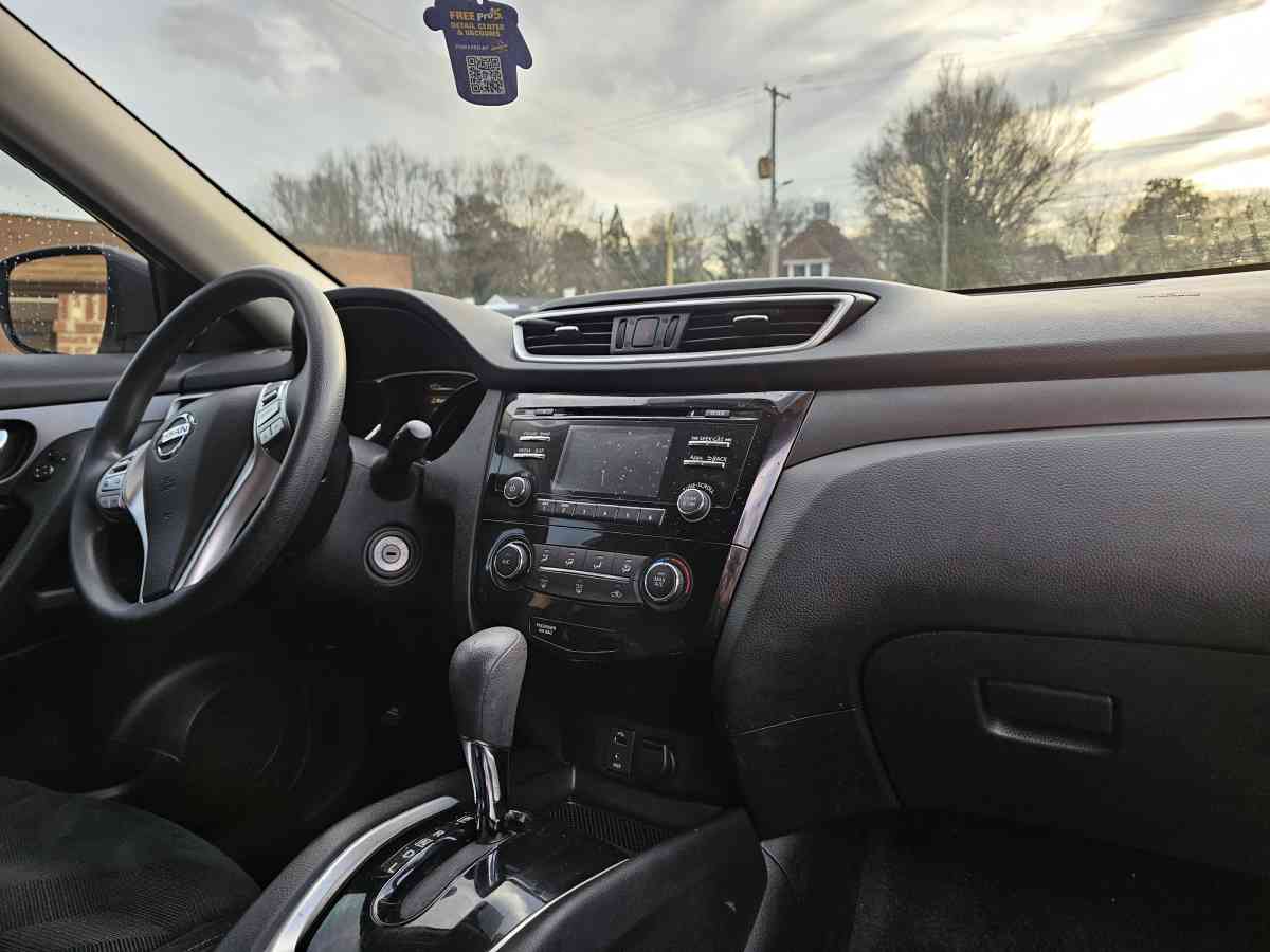 Nissan Rogu - Concord, North Carolina - FleaMarketBay