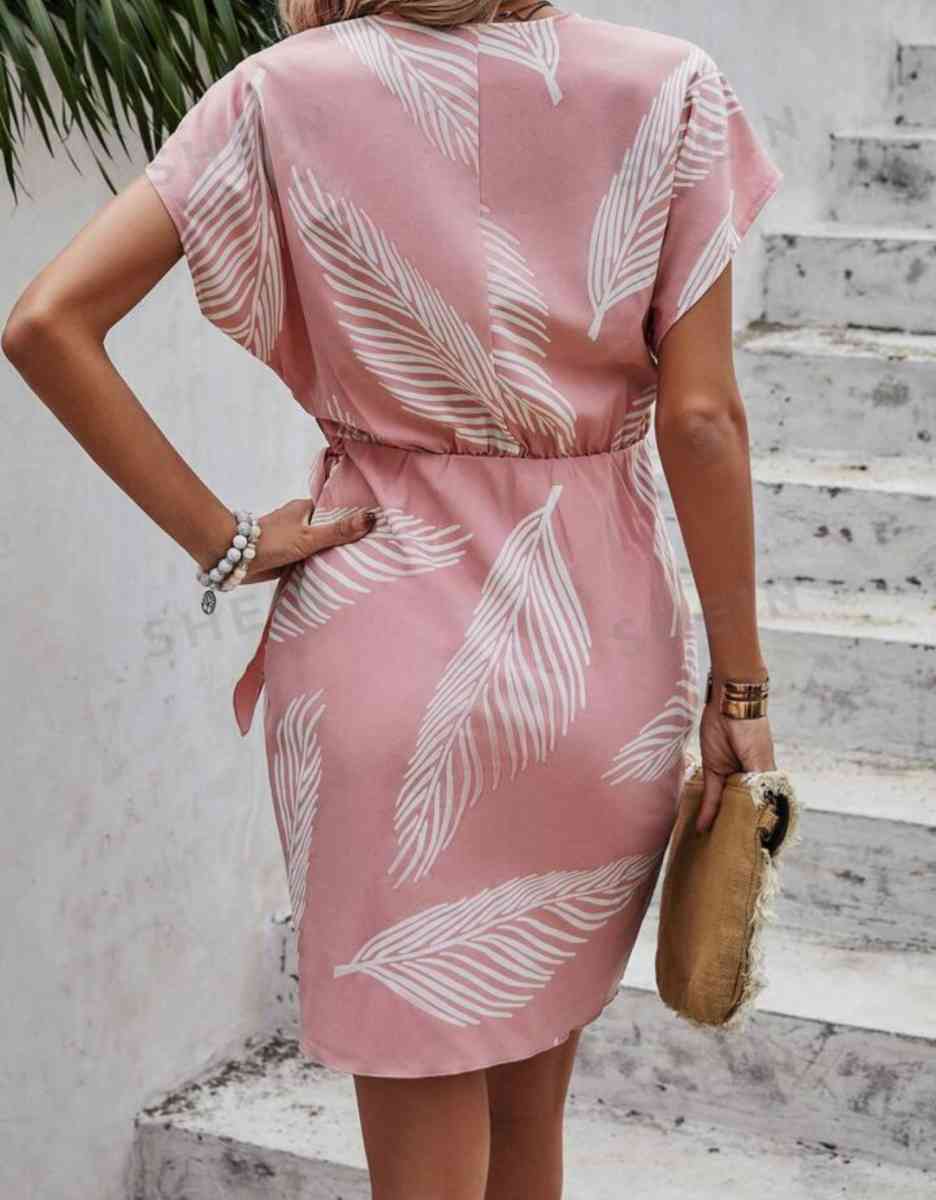 Essence Tropical Print Batwing Sleeve Knot Side Wrap Dr - San Jose, California - FleaMarketBay