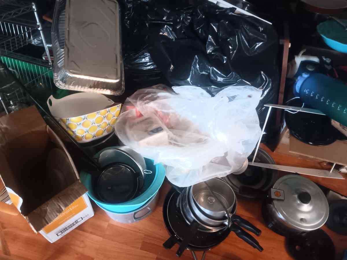 a large assortment of cookware bakeware and dishes - Enfield, Connecticut - FleaMarketBay