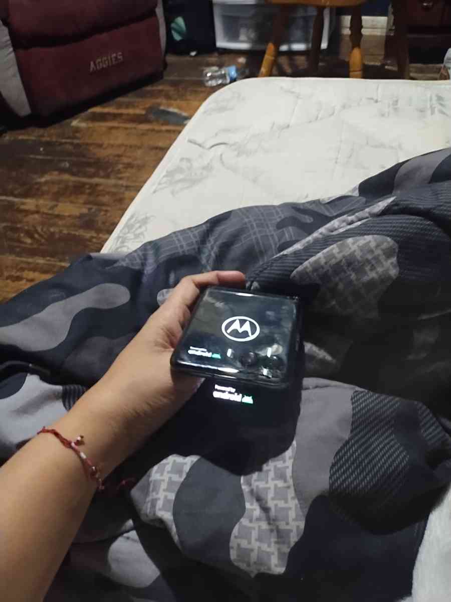 Motorola razor - Odessa, Texas - FleaMarketBay