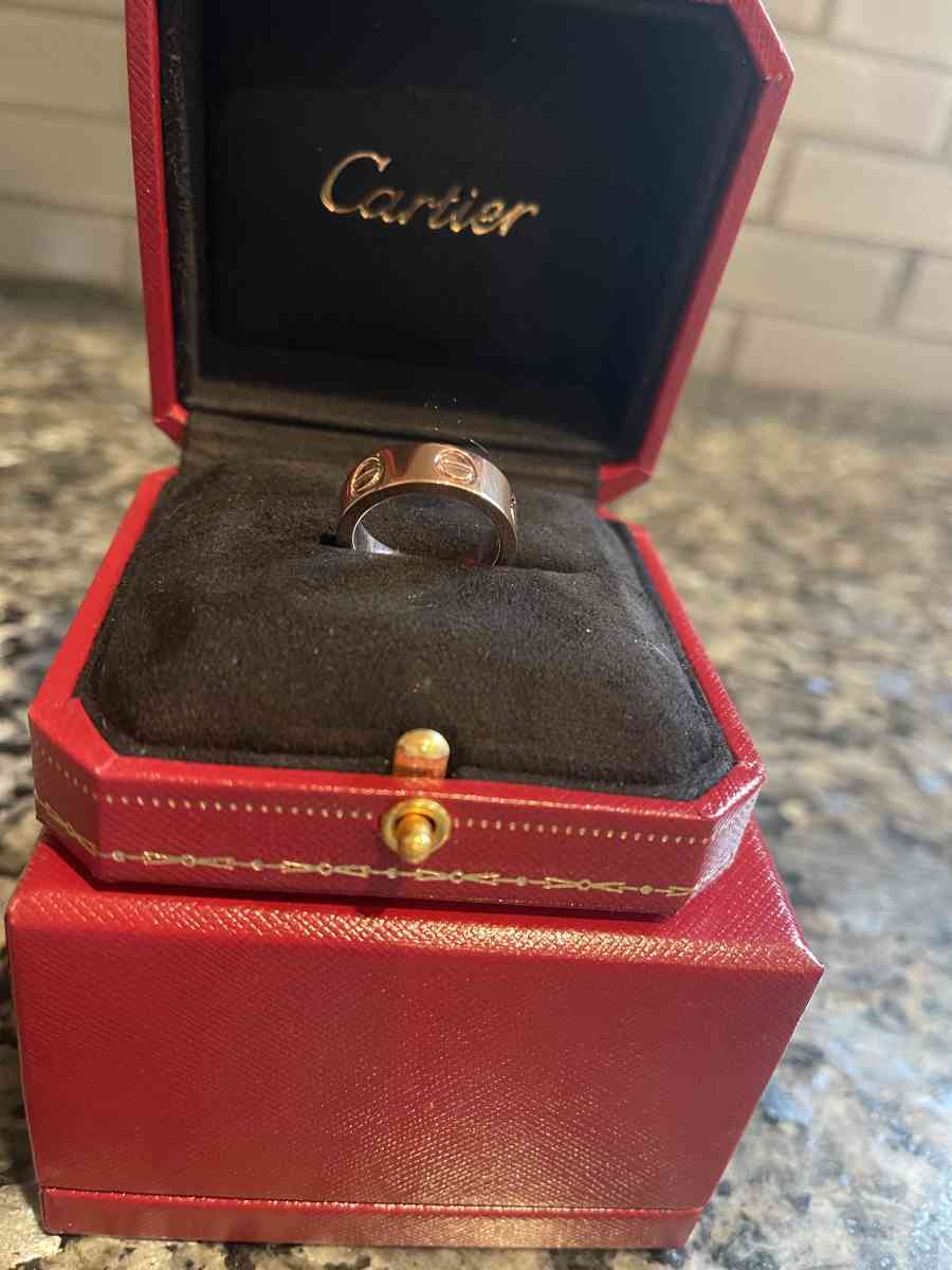 love wedding ring - Lyndhurst, New Jersey - FleaMarketBay