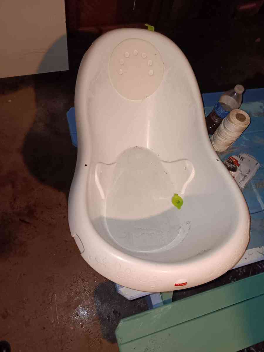 baby Bath Tub - Westwego, Louisiana - FleaMarketBay