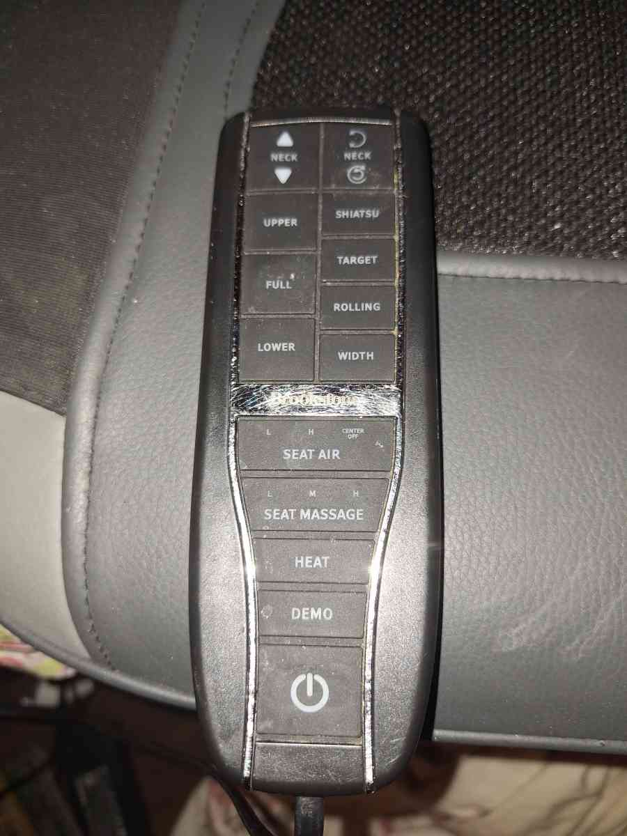 massage chair - Dauphin, Pennsylvania - FleaMarketBay