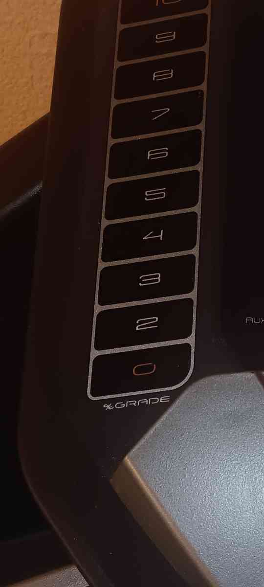 NordicTrack Treadmill c700 - Crowley, Texas - FleaMarketBay