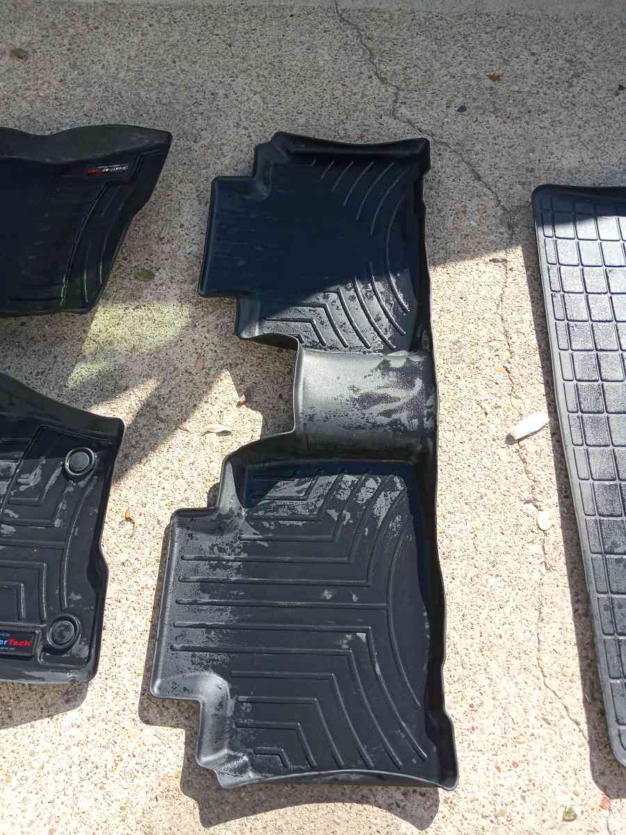 ALL WEATHER FLOOR MATS    EDGE - Arlington, Texas