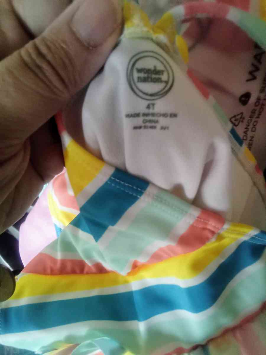 2 Toddlers Bathing suits - Ontario, New York - FleaMarketBay