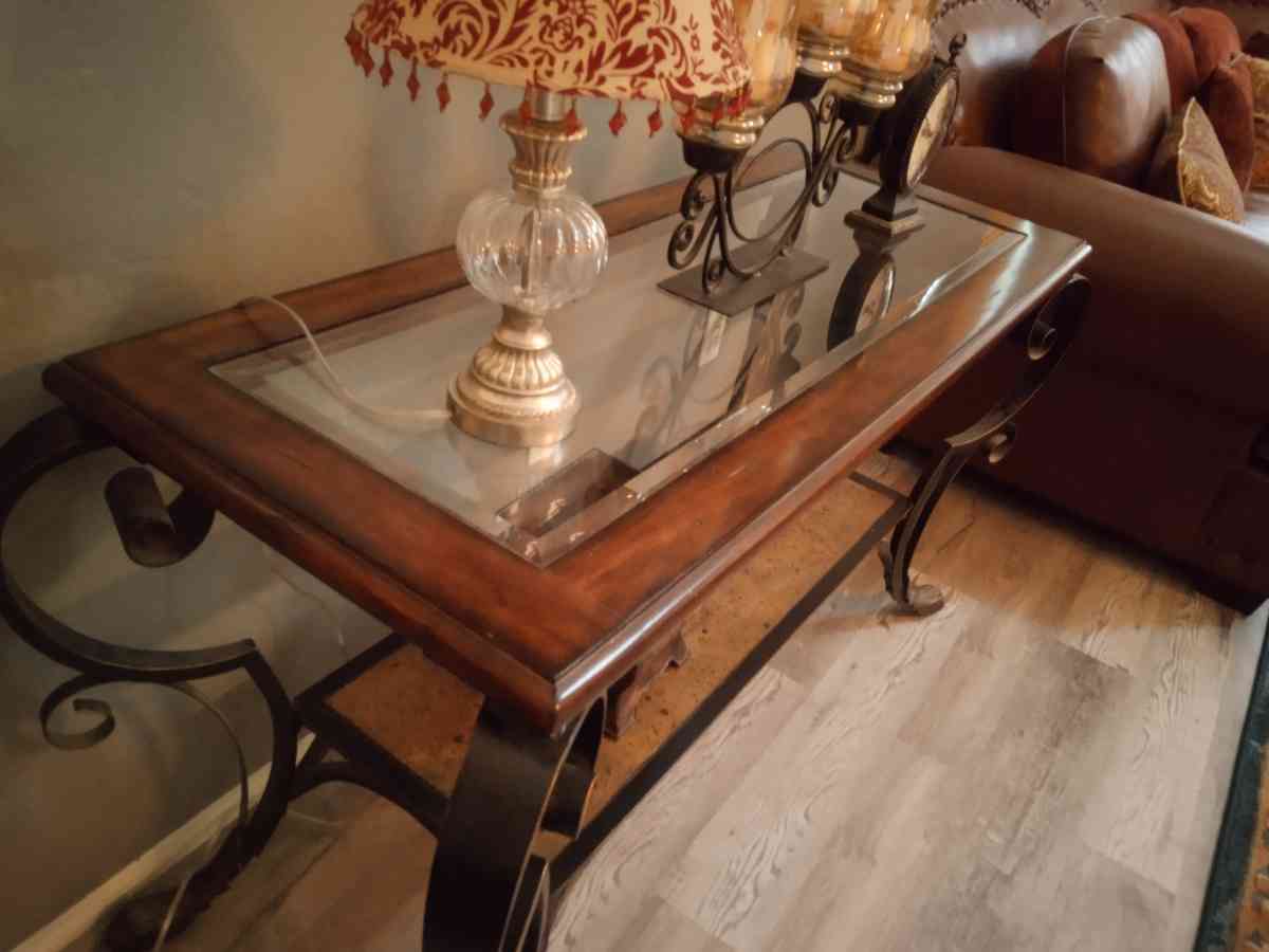 Table Set - Alpine, Arizona - FleaMarketBay