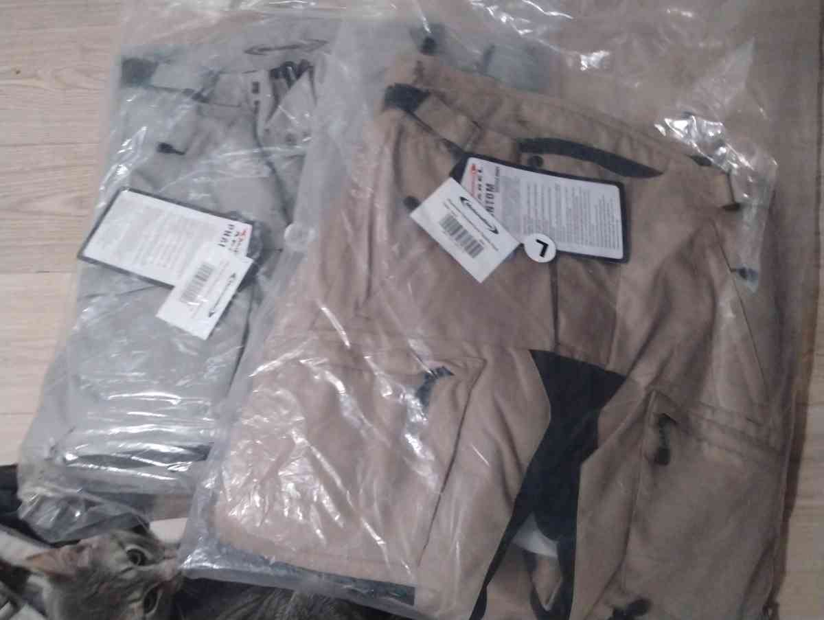 motornation motorcycle sportswear pants and jackets - Kansas City, Kansas - FleaMarketBay