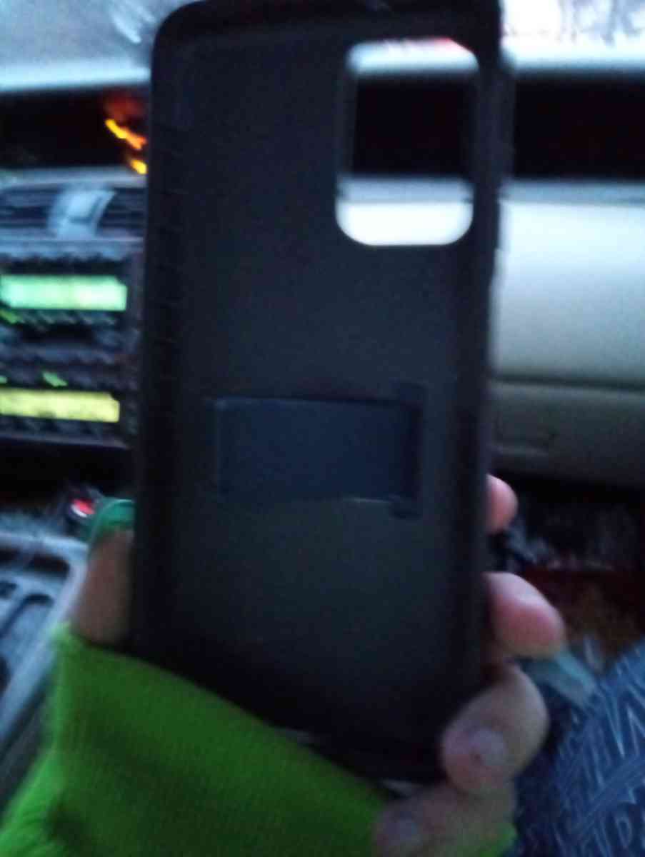 phone Case - Newington, Connecticut - FleaMarketBay