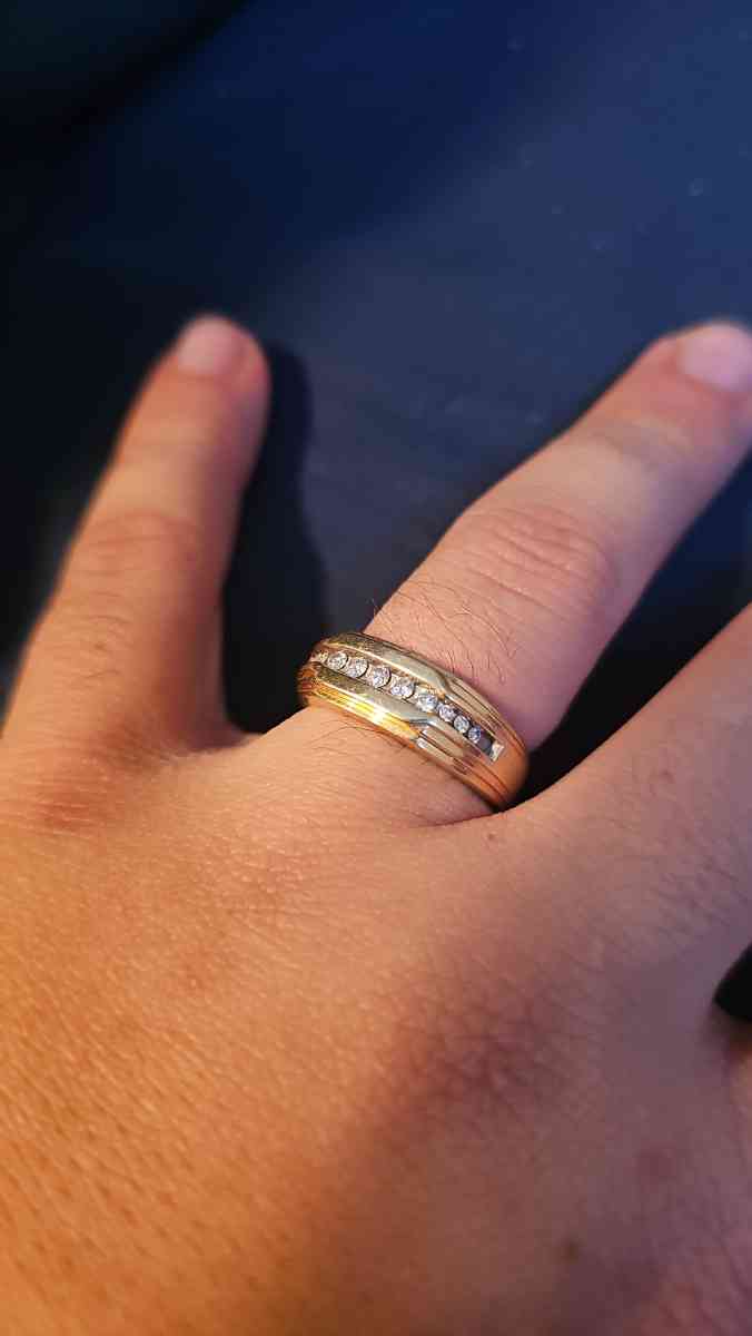 Mens Diamond Wedding Ring 14 ct tw Roundcut 10K Yellow Gold - Brainerd, Minnesota - FleaMarketBay