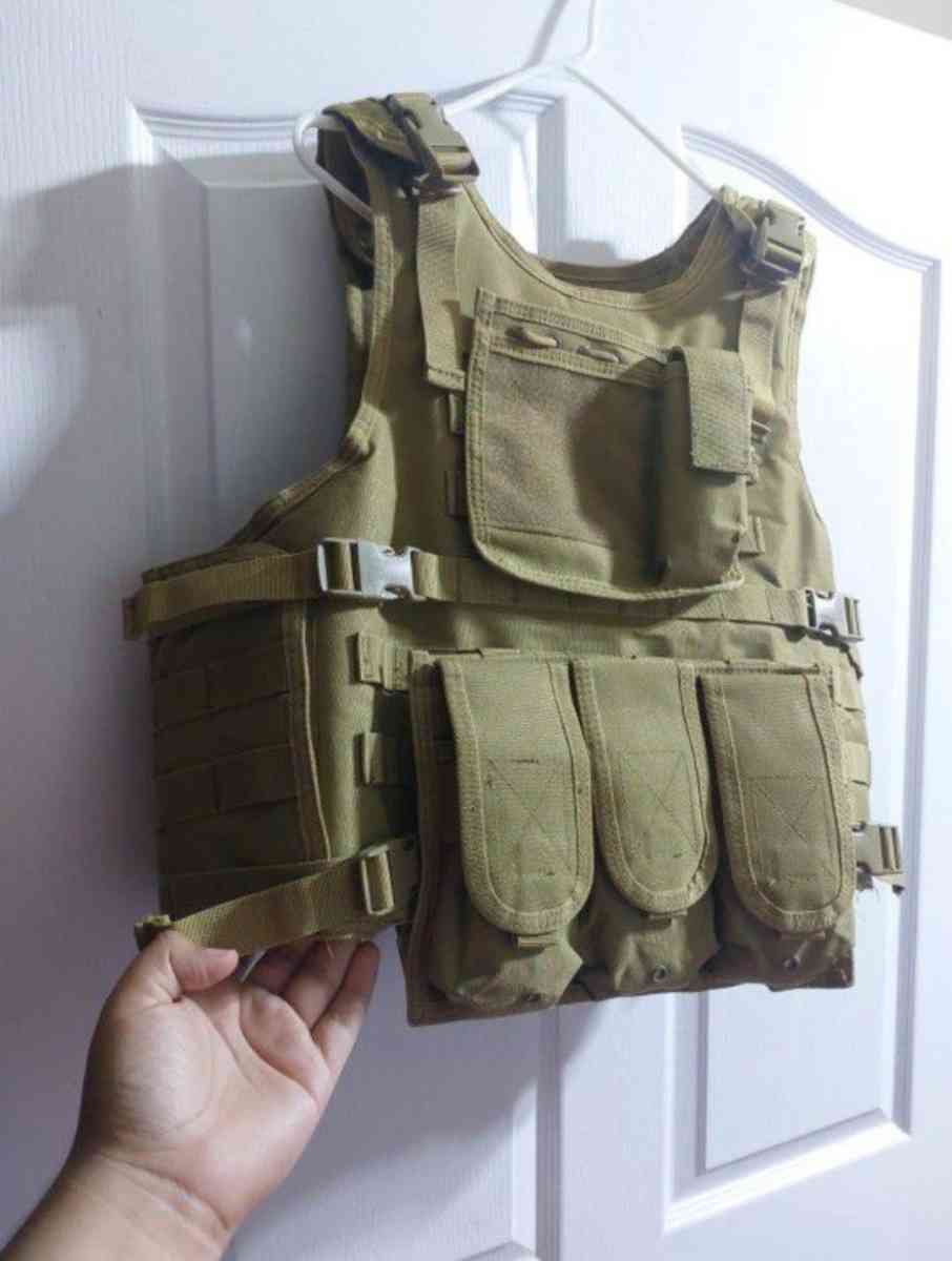 Airsoft Vest YAKEDA - Los Angeles, California