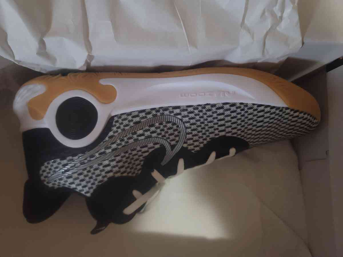 KD TREY 5IX siz 11 - Gulf Shores, Alabama