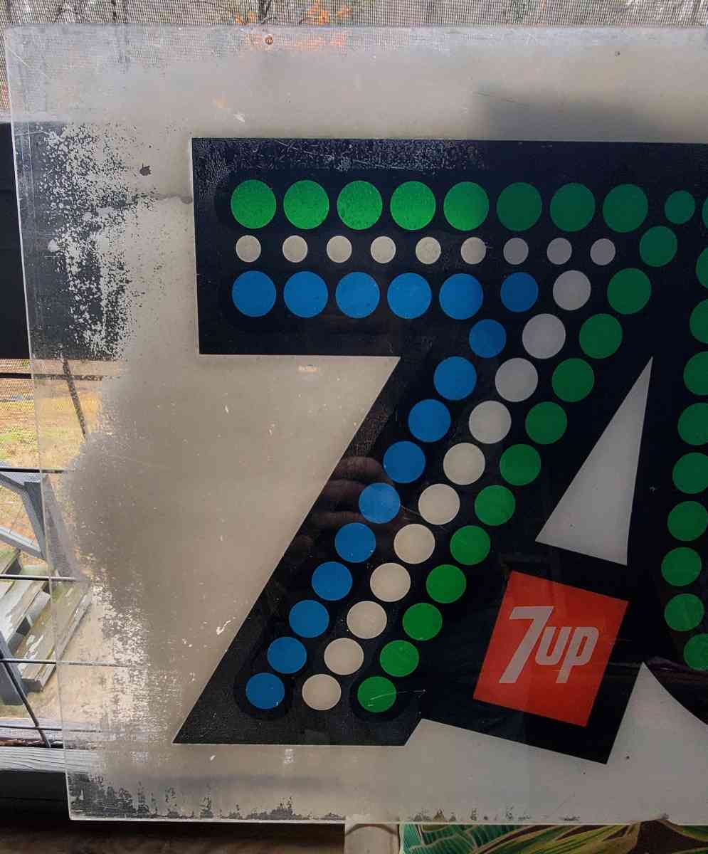 7 Up Plastic Acrylic Advertising Sign - Rock Island, Tennessee - FleaMarketBay
