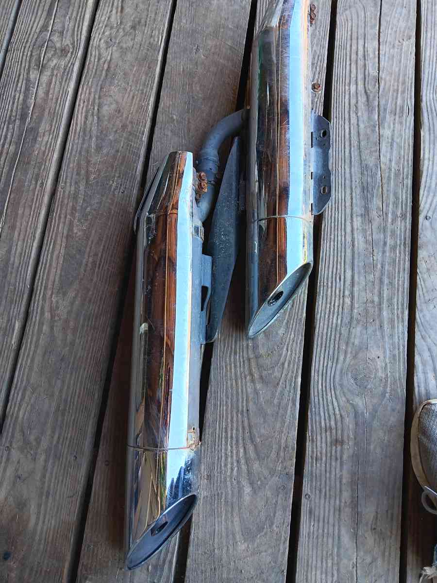 Honda vtx 1300 pipes - Wills Point, Texas - FleaMarketBay