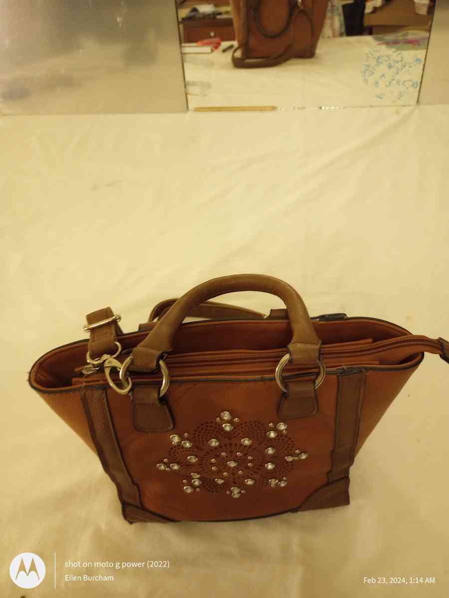 No Name - Salisbury, North Carolina - FleaMarketBay