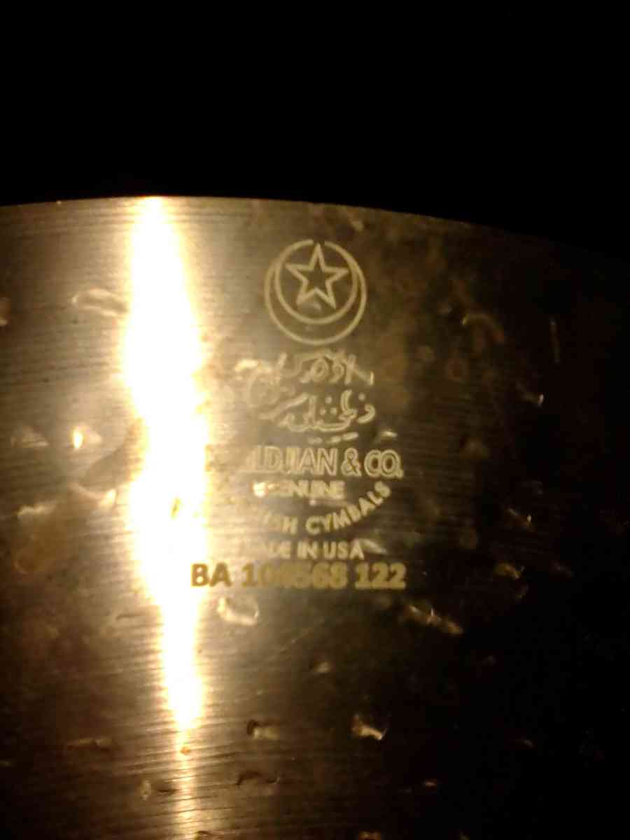 like new 20 inch Zildjian K custom dark ride cymbal - Irving, Texas - FleaMarketBay