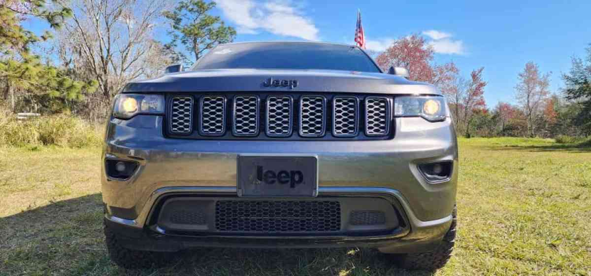 Jeep Gran Cherokee 2018 - Orlando, Florida - FleaMarketBay