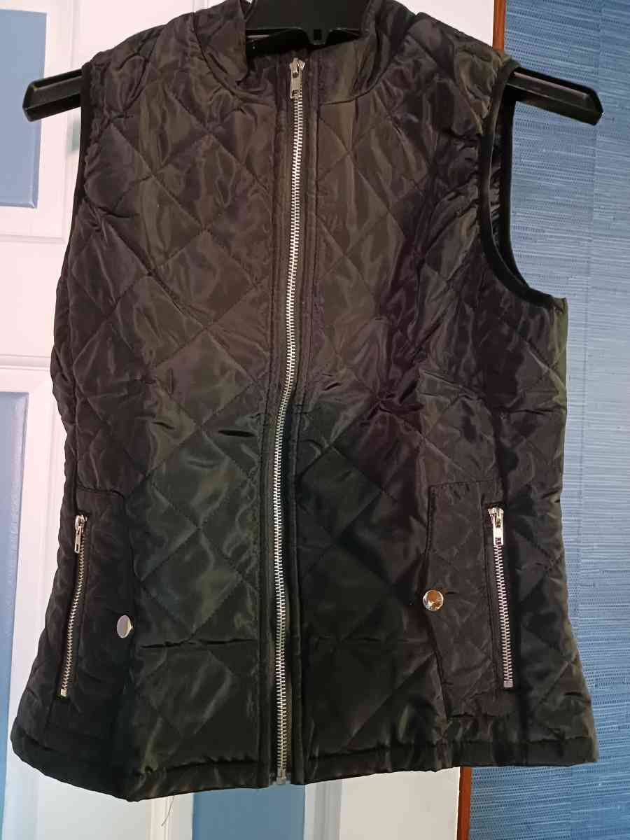 Black Light Vest - Middleburg, Pennsylvania