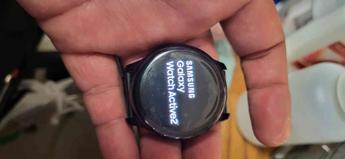 Samsung Galaxy Active 2 smartwatch - Arlington, Texas - FleaMarketBay