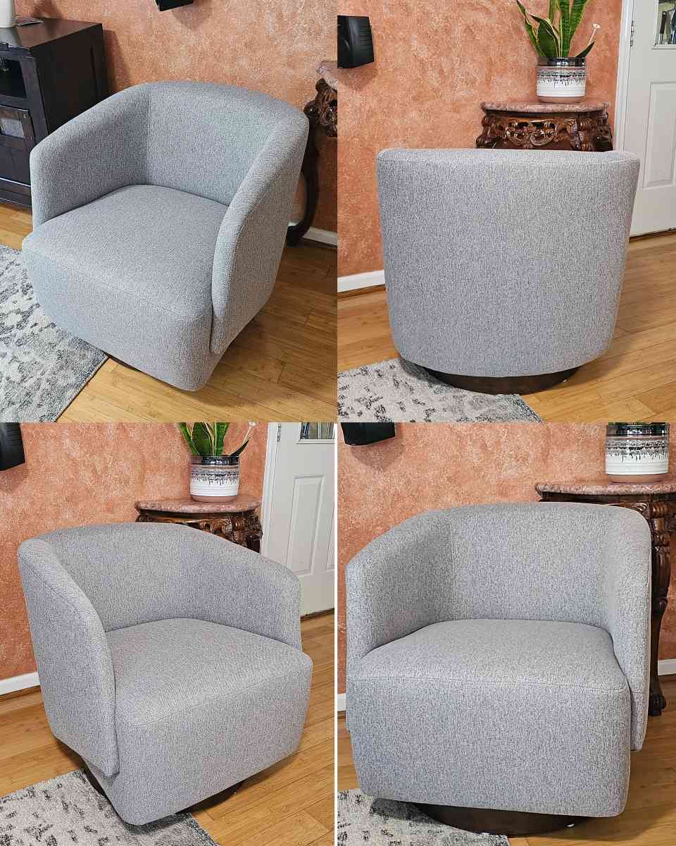 MINCETA Swivel Chair Local Pick up Only - Gilbertsville, Pennsylvania - FleaMarketBay