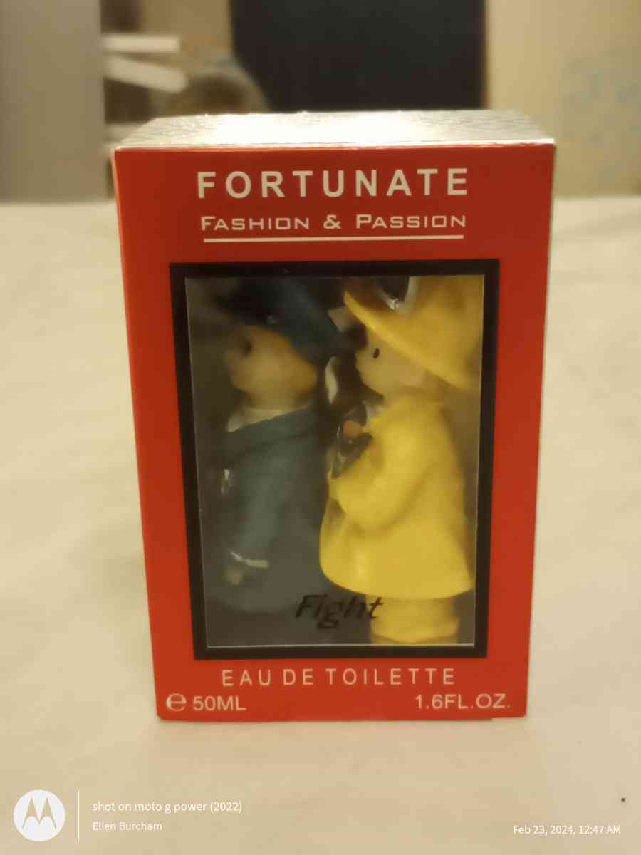 police officr and fire fighter figurines - Salisbury, North Carolina - FleaMarketBay