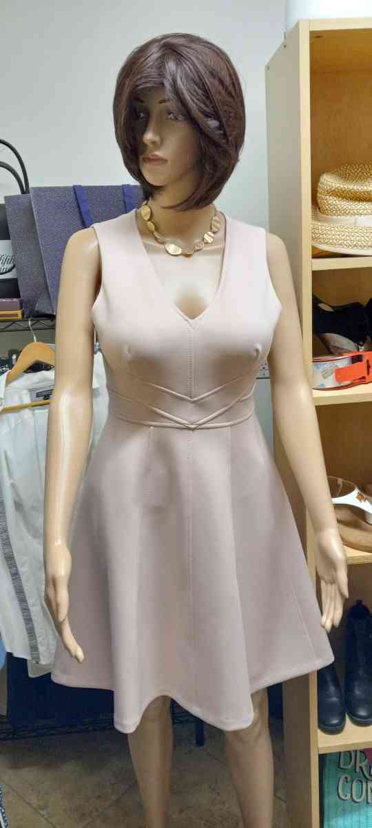 Dresses - West Palm Beach, Florida - FleaMarketBay