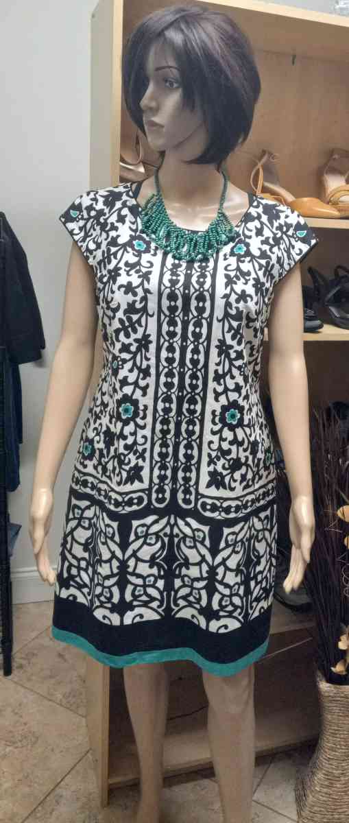 Dresser - West Palm Beach, Florida - FleaMarketBay