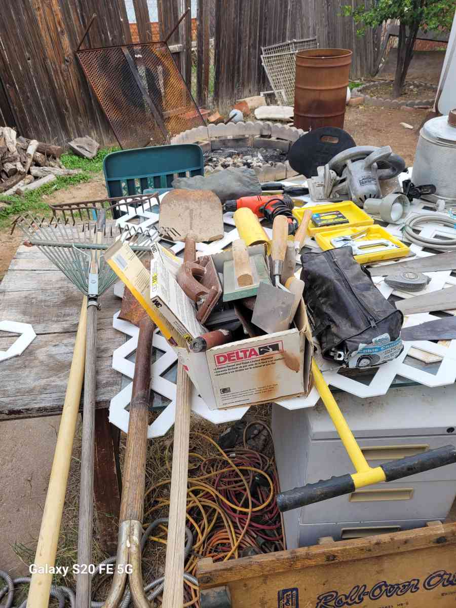 stuff - Tucson, Arizona - FleaMarketBay