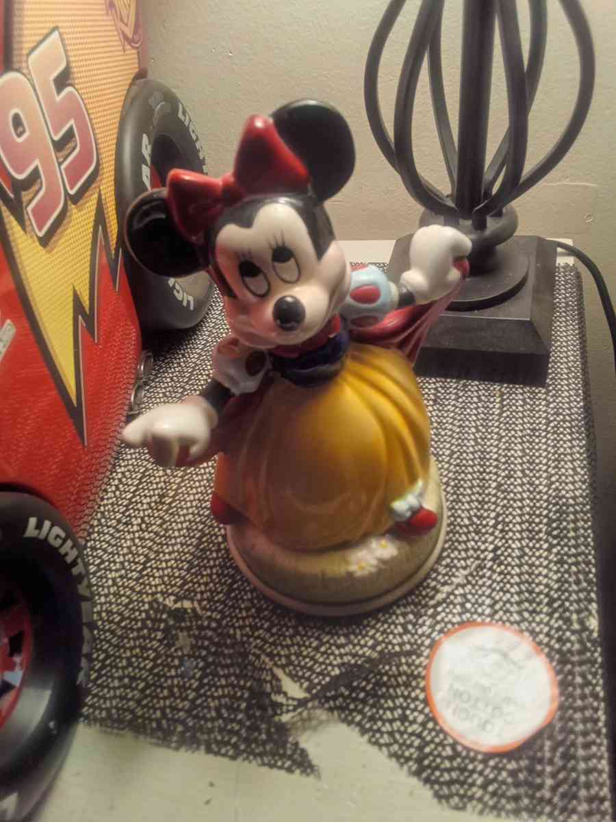 Minnie mouse music wind up - Ontario, New York - FleaMarketBay