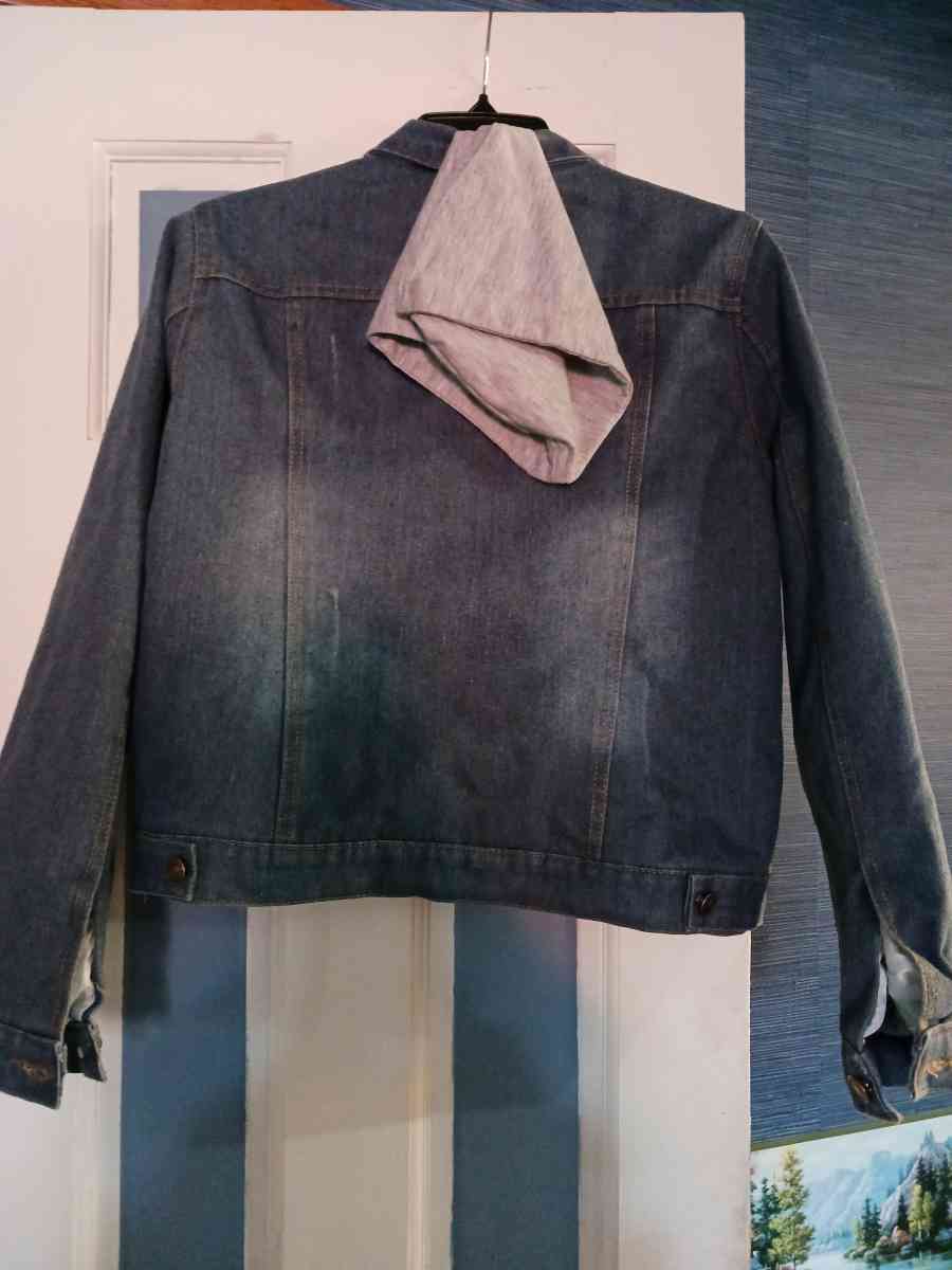 Ladies Lined Jean Jacket - Middleburg, Pennsylvania - FleaMarketBay