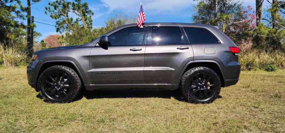 Jeep Gran Cherokee 2018 - Orlando, Florida - FleaMarketBay